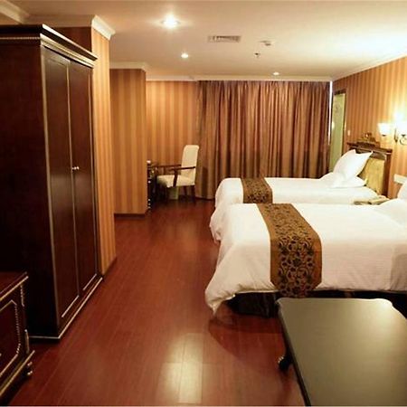 Greentree Inn Guangdong Guangzhou Jichang Road Express Hotel Εξωτερικό φωτογραφία