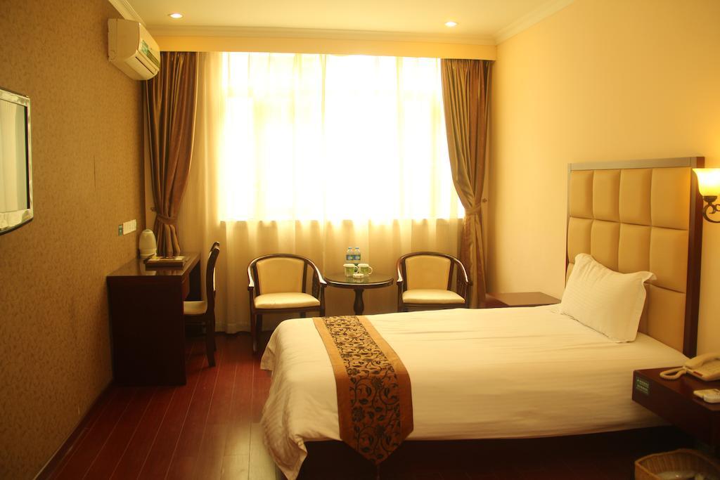 Greentree Inn Guangdong Guangzhou Jichang Road Express Hotel Δωμάτιο φωτογραφία